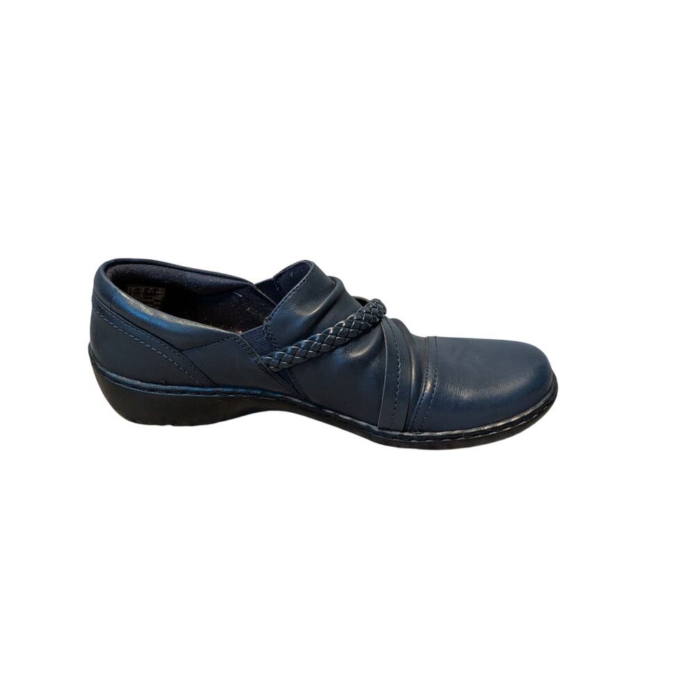 CLARKS Collection, size 10, Navy Blue leather shoes/loafers, NWOT